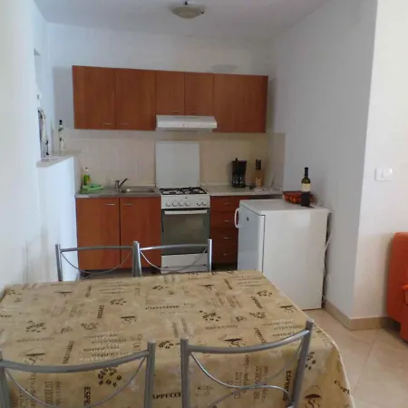 Apartman In Zambratija/istrien 35413 *